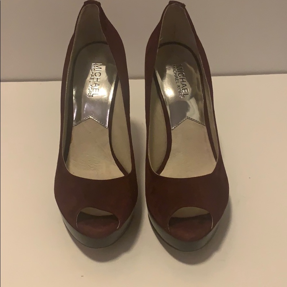 MICHAEL KORS YORK PLATFORM HEELS